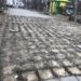 В Запорізькому парку почали міняти тротуар