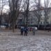 У Запоріжжі знайшлися ті, хто радіє зимовій негоді. ФОТО