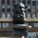 Путін з «вбитим» снігуром: у Запоріжжі презентували унікальну марку. Фото