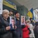 «Люди й досі продовжують зникати з вулиць»: енергодарівці вийшли на підтримку полонених цивільних. ВІДЕО
