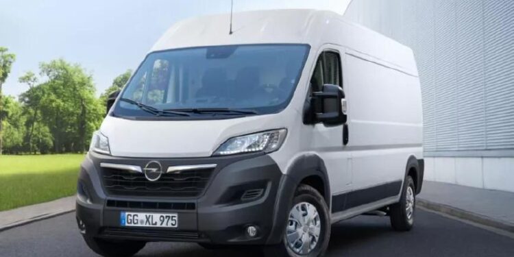 Opel Movano