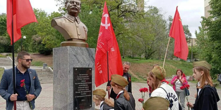Окупанти в Мелітополі