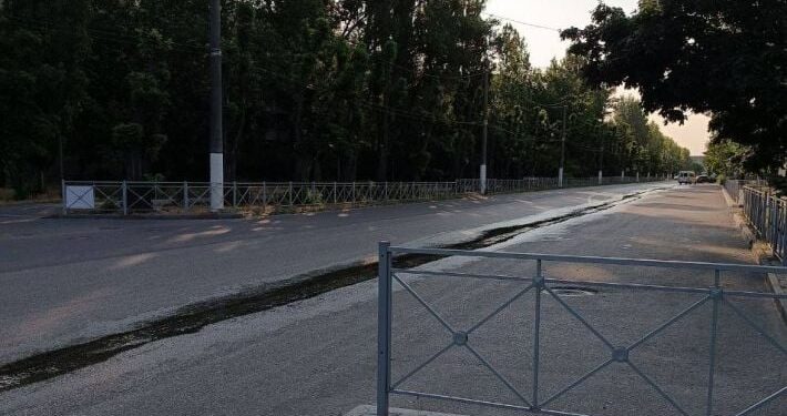 Річка з нечистот у Мелітополі