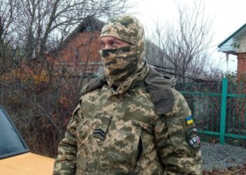 Військовий медик Денис