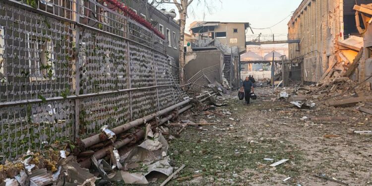 Атака на колонію