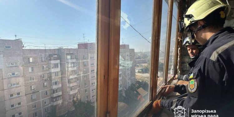 У Запоріжжі ліквідовують наслідки атаки