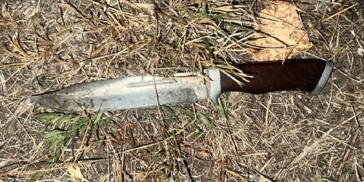 Підлітки поранили чоловіка ножем