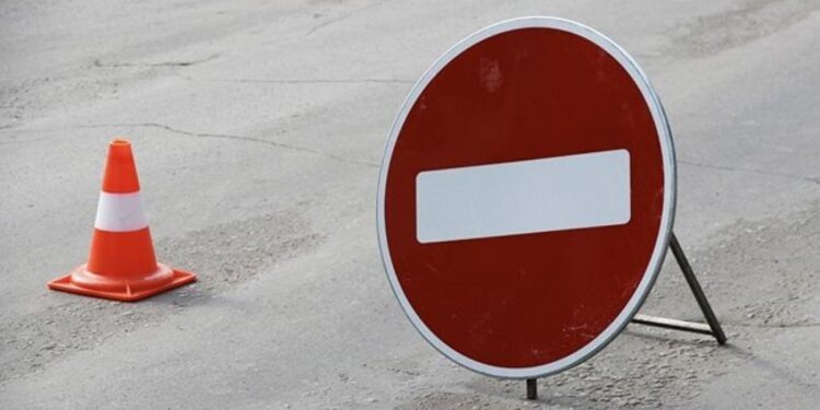 Обмеження руху