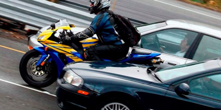 Мотоцикліст