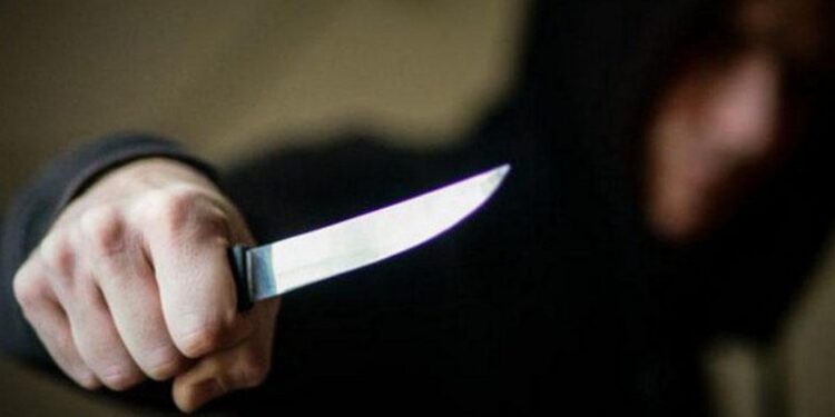 У Запоріжжі хлопець зарізав ножем чоловіка