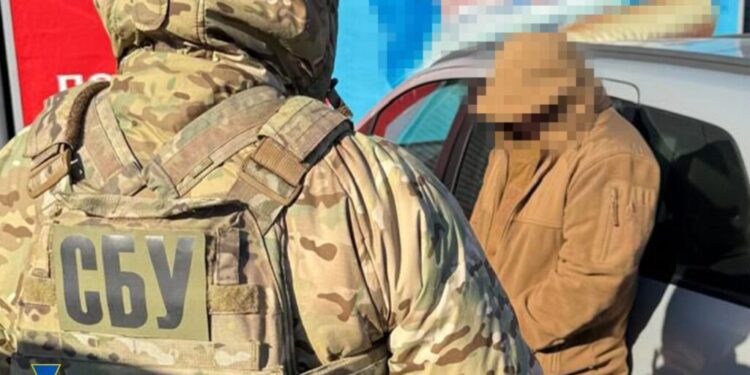 СБУ затримала 2 агентів фсб, які коригували удари по Дніпру та Запоріжжю