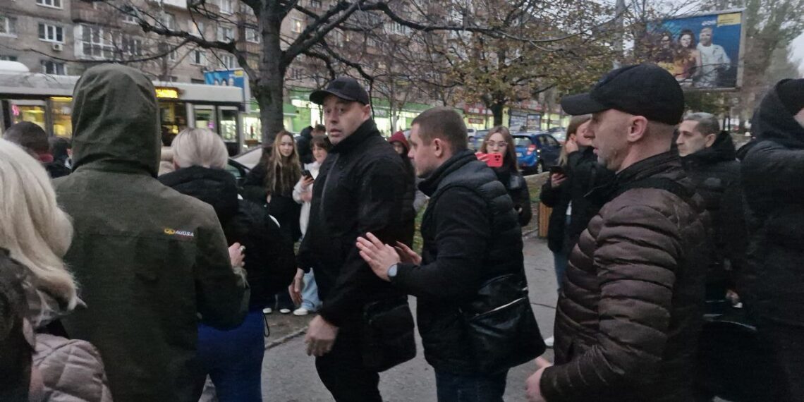 Мітинг завершився сутичкою