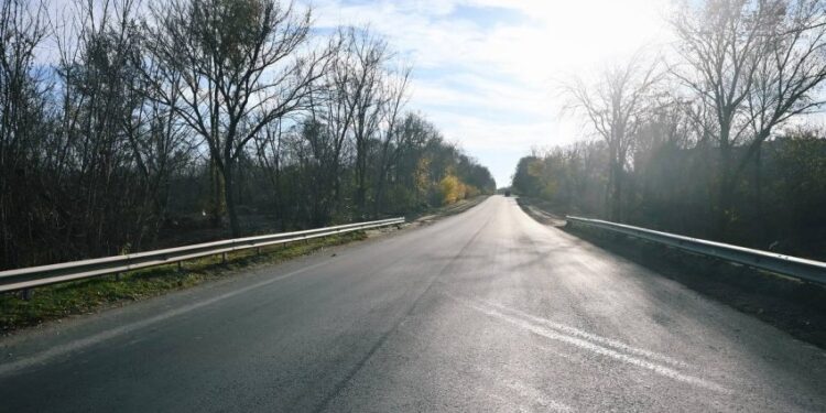 Завершили ремонт дороги