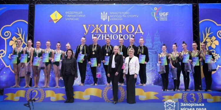Запорізькі гімнастки на чемпіонаті