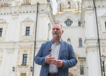 Максим Остапенко