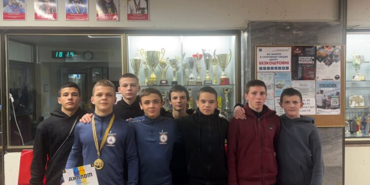 Спортсмени