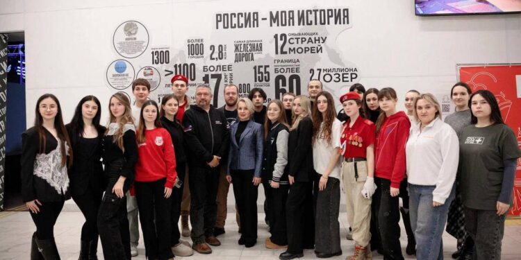 Як росіяни вербують молодь на Запоріжжі