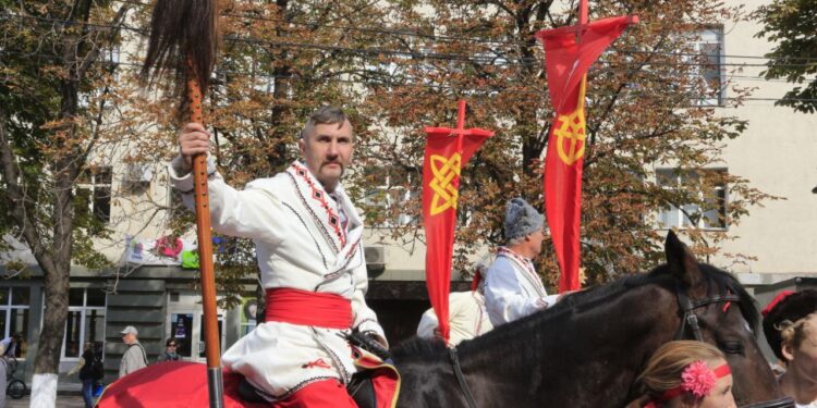 Анатолій Діхтяр