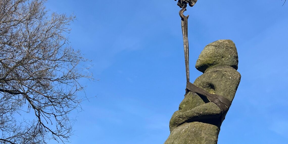 На Запоріжжі врятували кам’яних баб