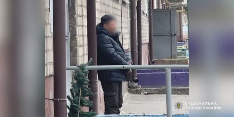 Чоловік підірвав гранату біля будинку у Запоріжжі