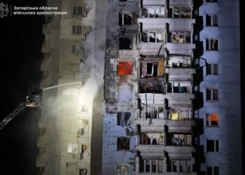 В багатоповерхівці по вул. Запорізька 2в частина будинку нижче місця влучання буде визнана непридатною для проживання.