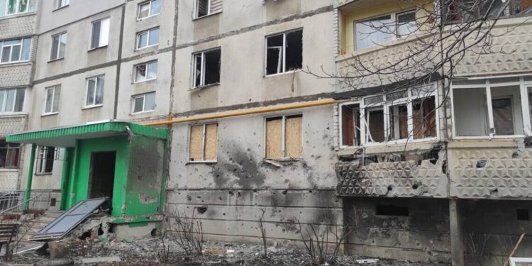 Зруйноване житло