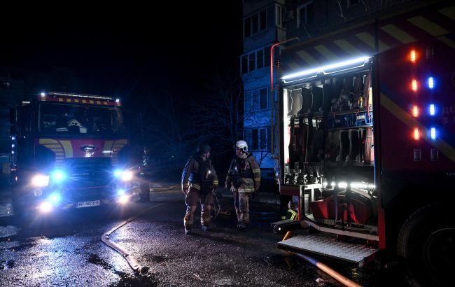 Рятувальники