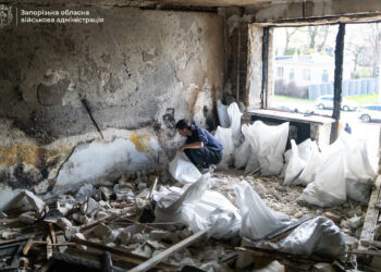 Зруйновані будинки