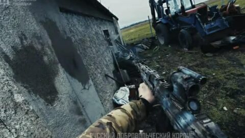 На Запорізькому напрямку українські бійці захопили російських військових. ВІДЕО