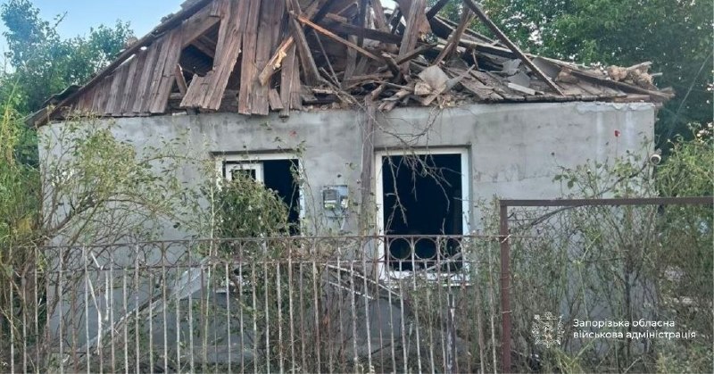 Атака на Запорізький район: є загиблі та поранені, зруйновано будинки