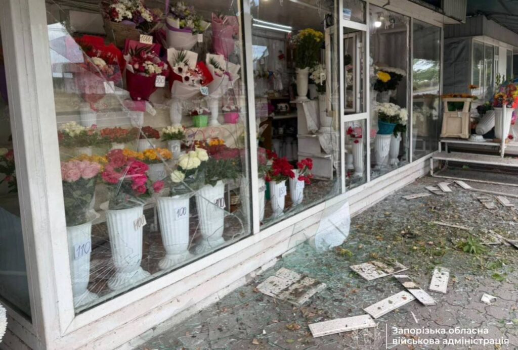 Росіяни вдарили по Запоріжжю: є постраждалі, зруйновано будинки