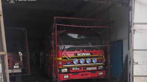 Росіяни авіабомбами вдарили по пожежній частині на Запоріжжі