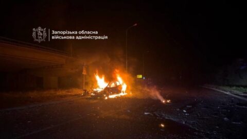 У Запоріжжі перекрили міст через Дніпро після удару, поранено двох чоловіків