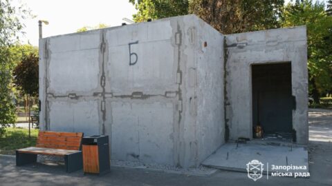 У Запоріжжі встановлять ще сто мобільних укриттів