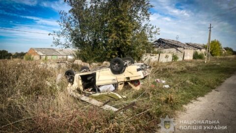На Запоріжжі водій «влетів» в електроопору: є жертви