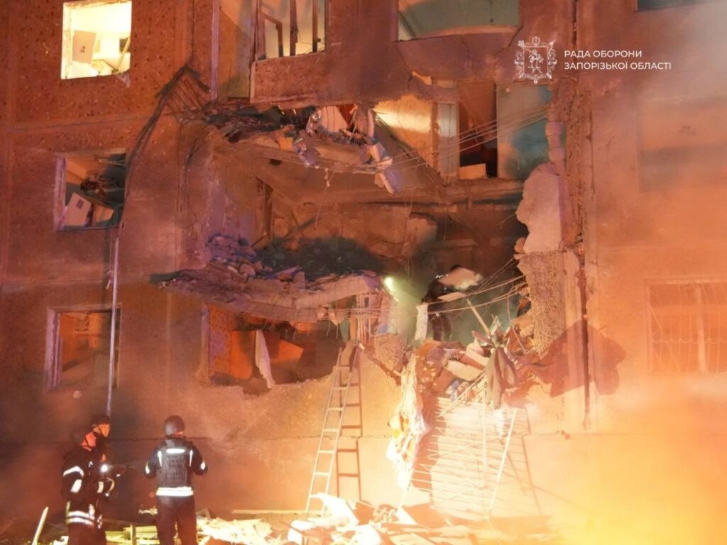 Росіяни вдарили КАБами по Запоріжжю: серед загиблих – діти