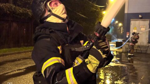 Росіяни завдали 669 ударів по області: у Запоріжжі горіло підприємство